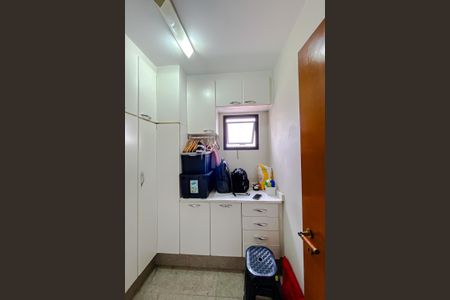 Apartamento à venda com 142m², 3 quartos e 2 vagasQuarto de Serviço