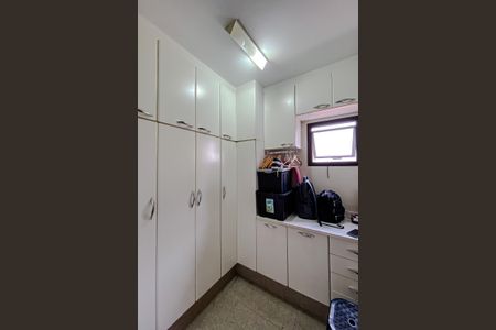 Apartamento à venda com 142m², 3 quartos e 2 vagasQuarto de Serviço