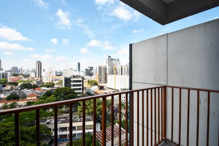 varanda Sala de kitnet/studio para alugar com 1 quarto, 30m² em Pinheiros, São Paulo