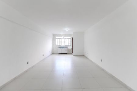 Studio para alugar com 39m², 1 quarto e sem vaga Studio para alugar com 39m², 1 quarto e sem vagaStudio