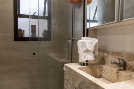 Apartamento para alugar com 142m², 2 quartos e 2 vagasBanheiro da Suíte