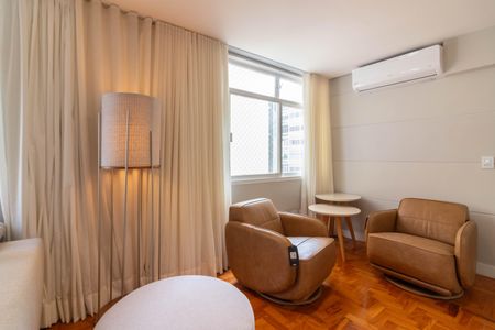 Sala de apartamento à venda com 3 quartos, 135m² em Itaim Bibi, São Paulo