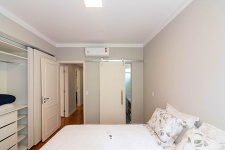 Apartamento à venda com 135m², 3 quartos e 1 vagaSuíte