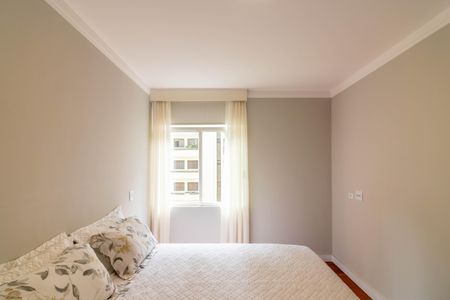 Apartamento à venda com 135m², 3 quartos e 1 vagaSuíte