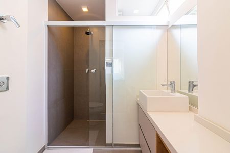 Apartamento à venda com 135m², 3 quartos e 1 vagaBanheiro da Suíte