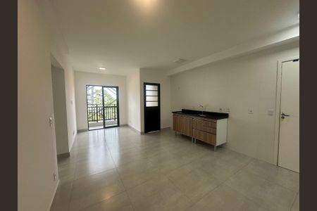 Sala de apartamento para alugar com 2 quartos, 60m² em Outeiro de São Fernando, Barueri