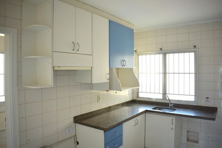 Apartamento para alugar com 124m², 2 quartos e 2 vagasCozinha - Armários