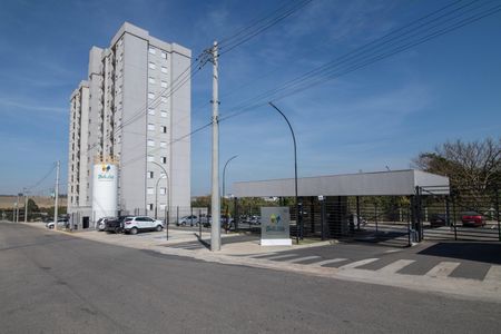 Apartamento para alugar com 54m², 2 quartos e 2 vagas Apartamento para alugar com 54m², 2 quartos e 2 vagasFachada do Condomínio