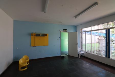Sala  de casa à venda com 1 quarto, 325m² em Baeta Neves, São Bernardo do Campo