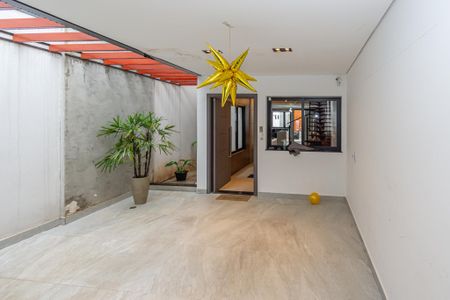 Casa para alugar com 248m², 3 quartos e 2 vagasGaragem 