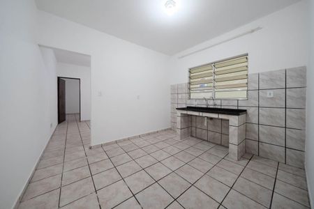 Casa para alugar com 50m², 1 quarto e sem vagaCozinha e Área de Serviço