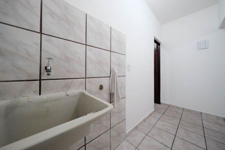 Casa para alugar com 50m², 1 quarto e sem vagaCozinha e Área de Serviço