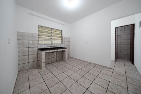 Casa para alugar com 50m², 1 quarto e sem vagaCozinha e Área de Serviço