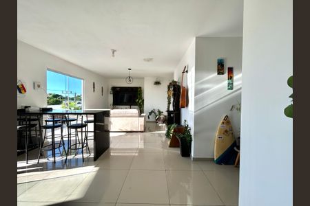 Sala  de apartamento para alugar com 3 quartos, 100m² em Campeche, Florianópolis