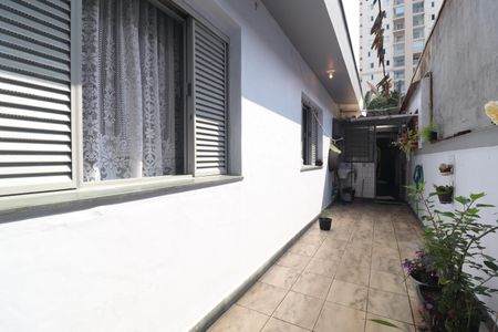 Casa à venda com 111m², 2 quartos e 2 vagasQuintal