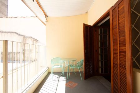 Casa para alugar com 185m², 4 quartos e 1 vagaQuintal 