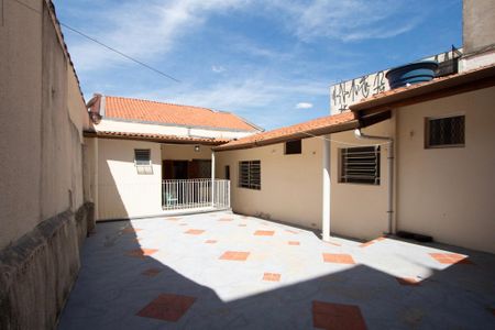 Casa para alugar com 185m², 4 quartos e 1 vagaQuintal 