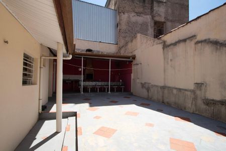 Casa para alugar com 185m², 4 quartos e 1 vagaQuintal 