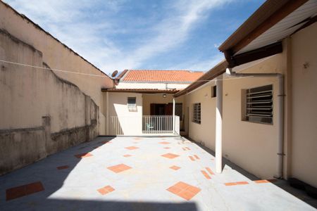 Casa para alugar com 185m², 4 quartos e 1 vagaQuintal 