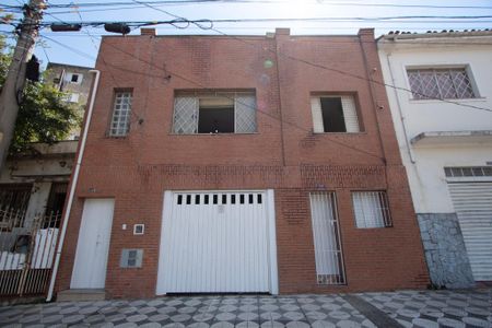 Casa para alugar com 185m², 4 quartos e 1 vagaFachada