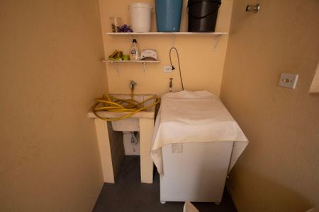 Casa para alugar com 185m², 4 quartos e 1 vagaÁrea de Serviço