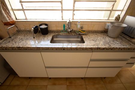 Casa para alugar com 185m², 4 quartos e 1 vagaCozinha 