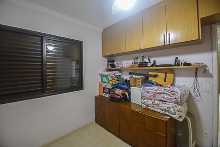 Apartamento à venda com 130m², 3 quartos e 2 vagasQuarto