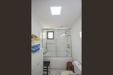 Apartamento à venda com 130m², 3 quartos e 2 vagasBanheiro da Suíte 2