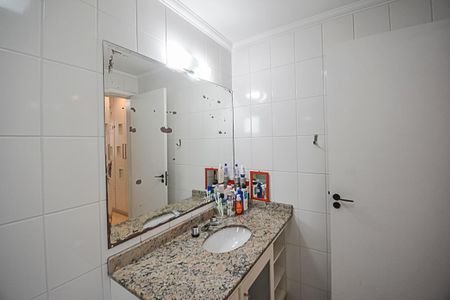 Apartamento à venda com 130m², 3 quartos e 2 vagasBanheiro da Suíte 2