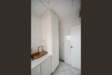Apartamento à venda com 130m², 3 quartos e 2 vagasÁrea de Serviço