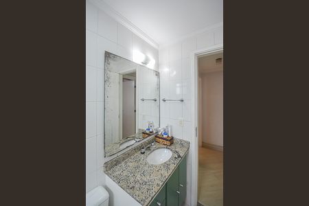 Apartamento à venda com 130m², 3 quartos e 2 vagasBanheiro