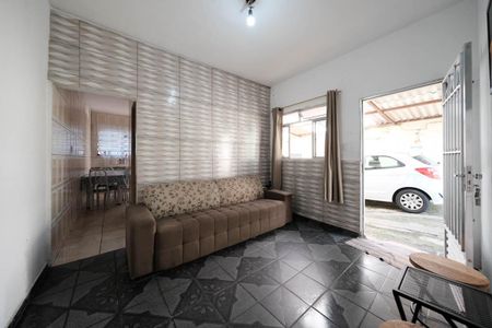 Sala de casa à venda com 3 quartos, 300m² em Cidade Líder, São Paulo