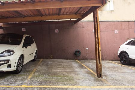 Casa de condomínio à venda com 75m², 2 quartos e 1 vagaGaragem - Vaga