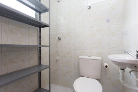 Casa de condomínio à venda com 75m², 2 quartos e 1 vagaBanheiro da Suíte 1 