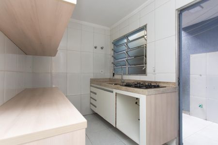 Casa de condomínio à venda com 75m², 2 quartos e 1 vagaCozinha - Armários