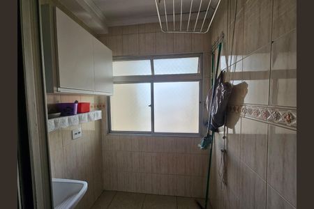 Apartamento à venda com 69m², 3 quartos e 1 vaga Apartamento à venda com 69m², 3 quartos e 1 vagaÁrea de serviço
