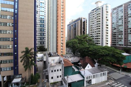 Vista  de kitnet/studio para alugar com 1 quarto, 26m² em Indianópolis, São Paulo
