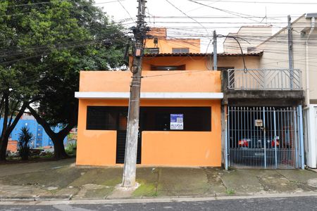 Casa para alugar com 250m², 2 quartos e 1 vagaFachada do imóvel -  Placa instalada no portão do imóvel - Código da placa: GTPE-1445