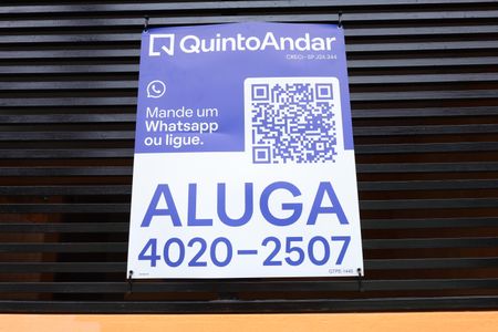Casa para alugar com 250m², 2 quartos e 1 vagaPlaca instalada no portão do imóvel - Código da placa: GTPE-1445