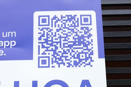 Casa para alugar com 250m², 2 quartos e 1 vagaPlaca instalada no portão do imóvel - Código da placa: GTPE-1445