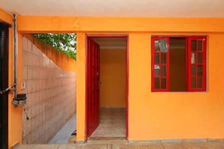 Casa para alugar com 250m², 2 quartos e 1 vagaFachada interna do imóvel