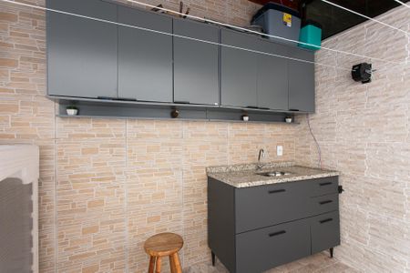 Casa à venda com 110m², 2 quartos e 2 vagas Casa à venda com 110m², 2 quartos e 2 vagasÁrea Externa