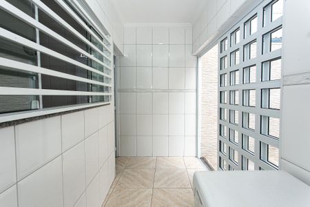 Casa à venda com 110m², 2 quartos e 2 vagas Casa à venda com 110m², 2 quartos e 2 vagasÁrea de Serviço