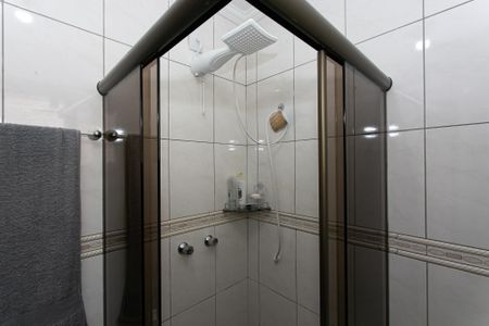 Casa à venda com 110m², 2 quartos e 2 vagas Casa à venda com 110m², 2 quartos e 2 vagasBanheiro da Suíte 2