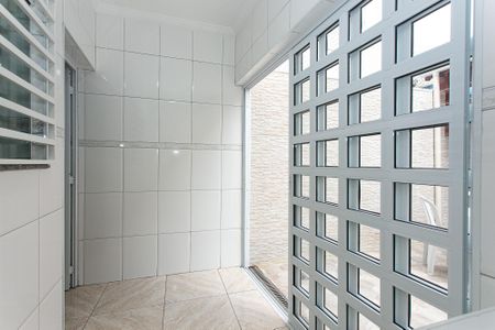 Casa à venda com 110m², 2 quartos e 2 vagas Casa à venda com 110m², 2 quartos e 2 vagasÁrea de Serviço