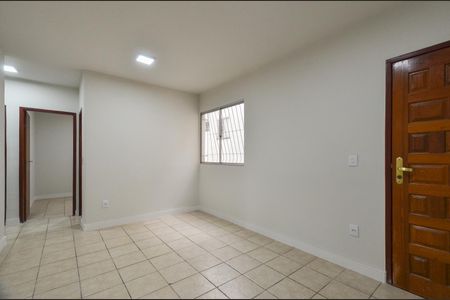 Sala Ambientes de apartamento para alugar com 3 quartos, 77m² em Santa Efigênia, Belo Horizonte
