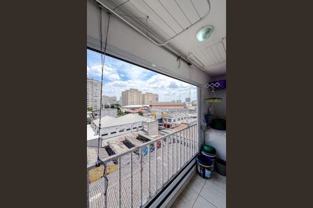 Varanda de kitnet/studio à venda com 1 quarto, 35m² em Vila Monumento, São Paulo