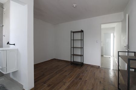 Quarto  de casa para alugar com 1 quarto, 40m² em Burgo Paulista, São Paulo