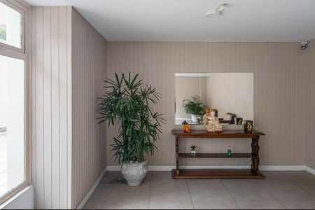 Apartamento para alugar com 100m², 2 quartos e 1 vagaHall de entrada