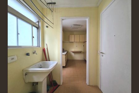 Apartamento para alugar com 69m², 2 quartos e 1 vagaÁrea de Serviço